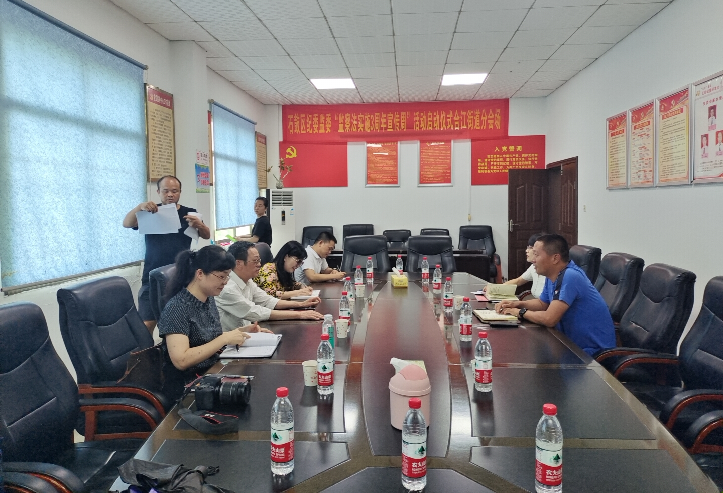 365bet盘口_正规的365网站平台_365账号限制登录不了人大常委会党组书记、主任刘红丹在合江街道指导人大换届选举工作